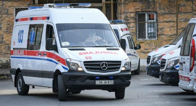 
Astarada faciə: Ata və oğlunu maşın vurdu
