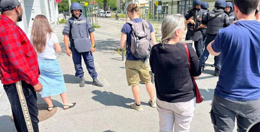 Keçmiş məzun atəş açıb: Çoxlu sayda ölən və yaralananlar var