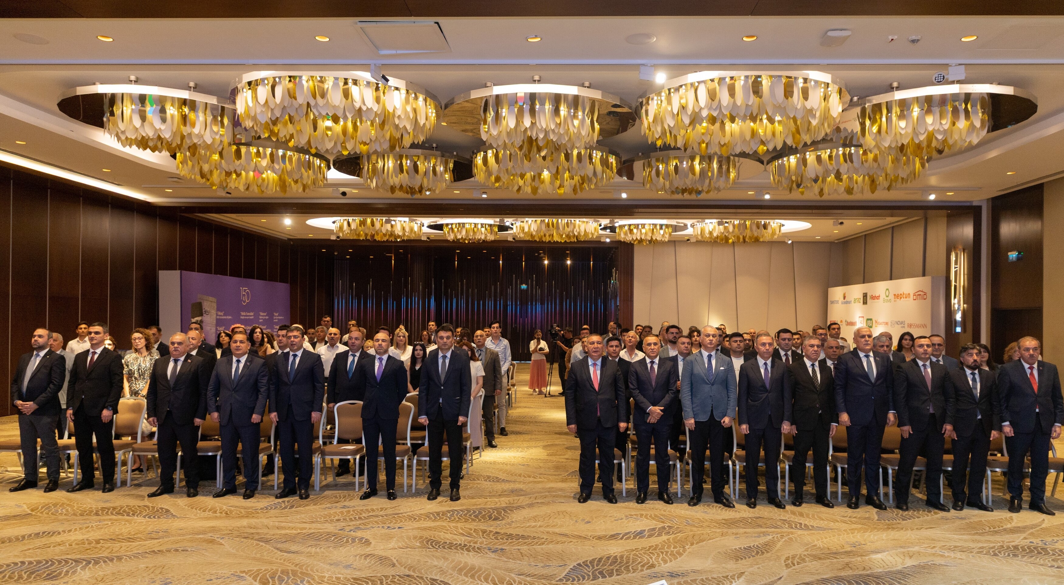 Jurnalistlər mükafatlandırılıb - FOTO