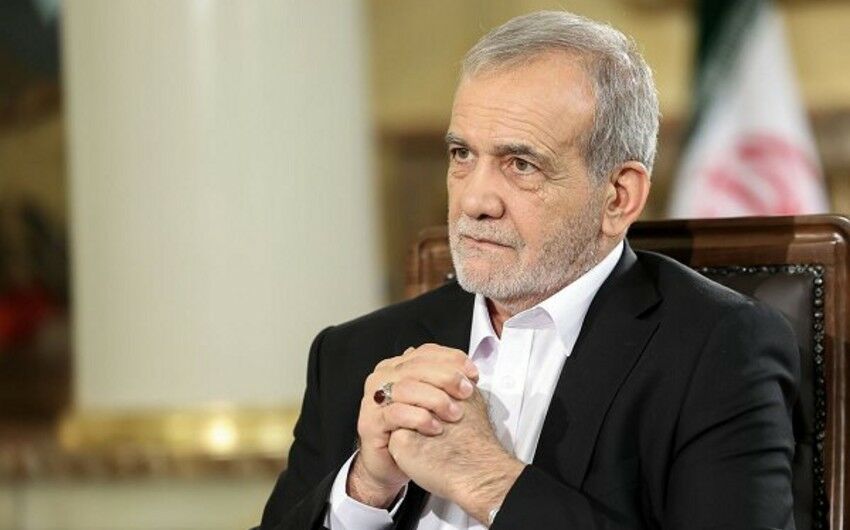Pezeşkian: "Obyektlərimiz bombalansa belə, əl çəkməyəcəyik"