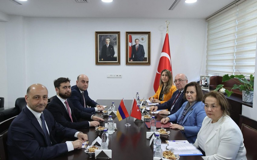 Türkiyə və Ermənistan rəsmiləri Ankarada görüşdülər
