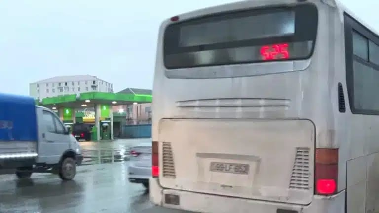 525 saylı marşrutda biabırçı vəziyyət - VİDEO