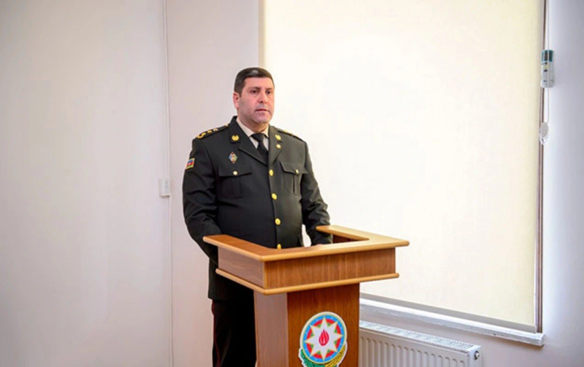 Öz-özünə polkovnik rütbəsi veribmiş -Eks-rəisə 10 il həbs!