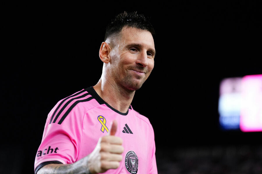 Messi ilə görüşdən danışdı: Meydanda dost yoxdur!