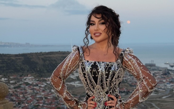 Evində çalışan qadın Fatimənin qızıllarını oğurlayıb