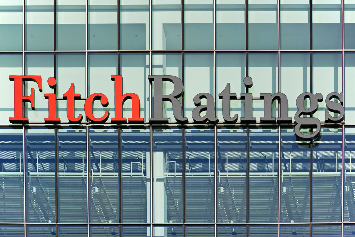 "Fitch"dən neftlə bağlı proqnoz: ucuzlaşacaq