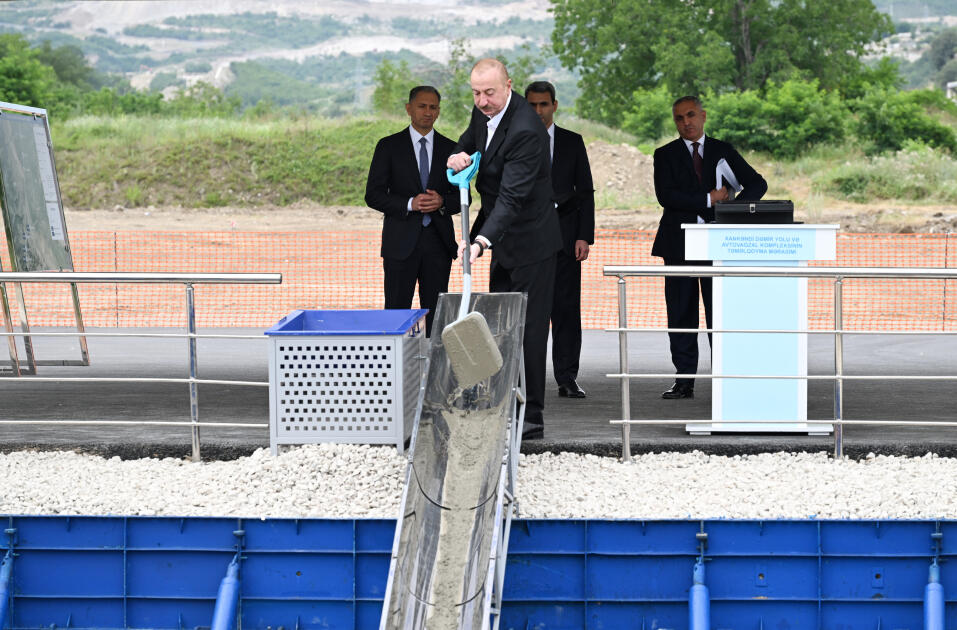 
Xankəndi Dəmir Yolu və Avtovağzal Kompleksinin təməli qoyulub - FOTO