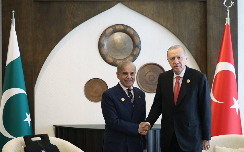 Xankəndidə Ərdoğanla Şahbaz Şərif arasında GÖRÜŞ