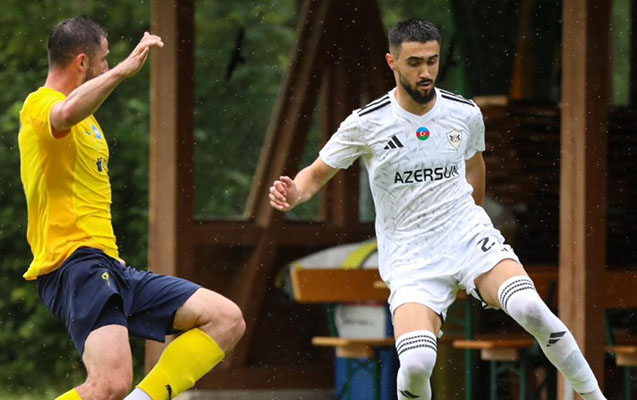 “Qarabağ” 4 qol vurub məğlub oldu