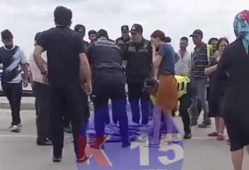 Bakıda səkiyə çıxan maşın ana və qızını vurdu – Ölən var - VİDEO