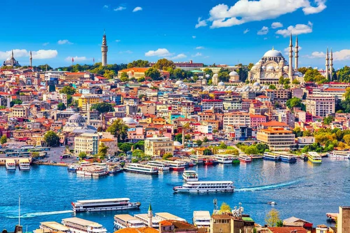 İstanbulda məşhur hotellər söküləcək