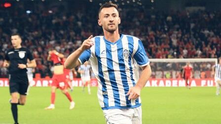 
"Qarabağ" Redon Cica ilə yollarını ayırdı
