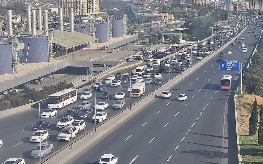 Bu yollarda sıxlıq var