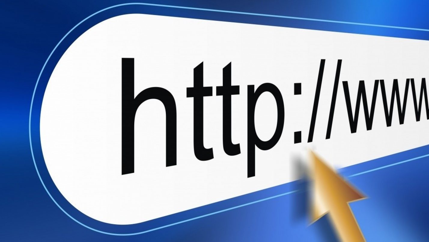 Dövlət qurumlarının adına bənzəyən 19 domen bloklandı