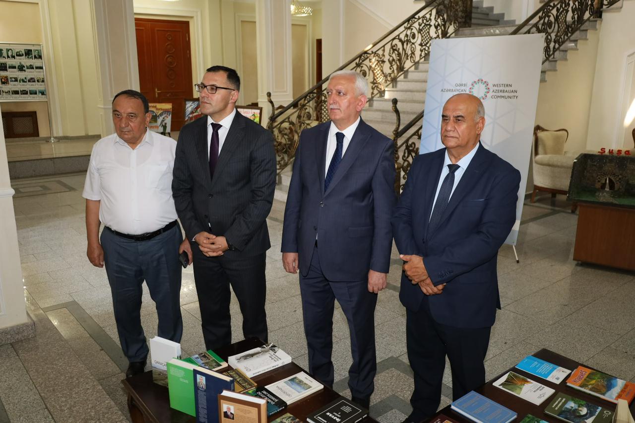 İsmayıllıda “Qərbi Azərbaycan İrsi” kitabının təqdimat mərasimi keçirilib - FOTOLAR