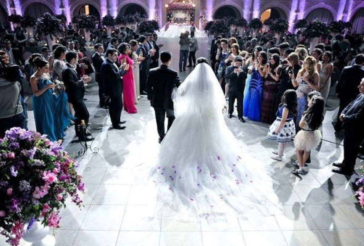 Instaqramda tanıdı, indi evlənir - Yeni evlilik trendi