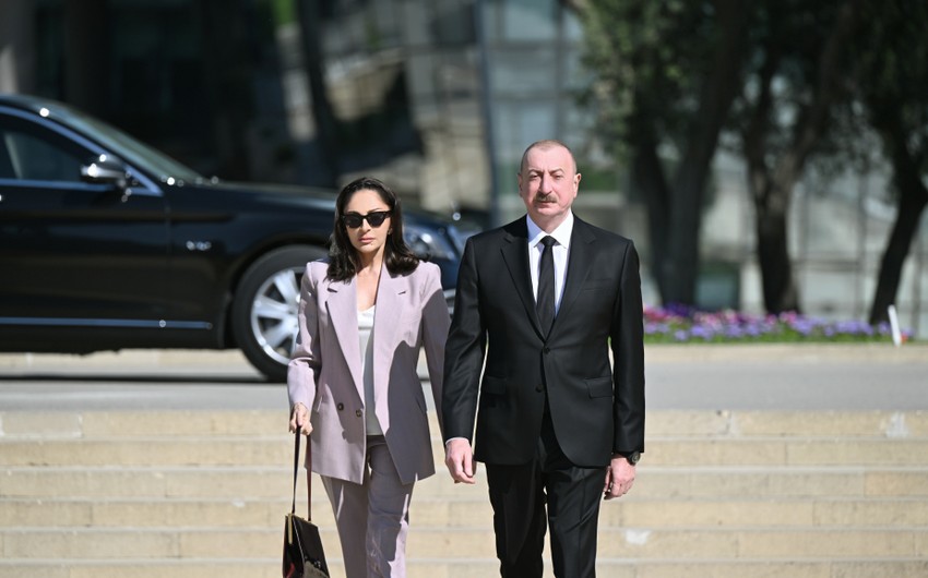 Prezident və birinci xanım Arif Babayevin vida mərasiminə əklil göndərdi – FOTO